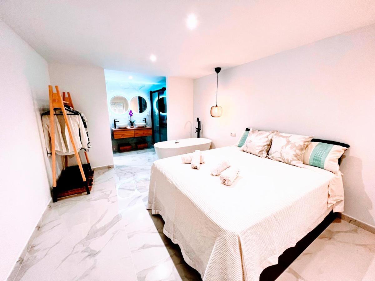 Apartament Garden Boutique El Faro Zewnętrze zdjęcie